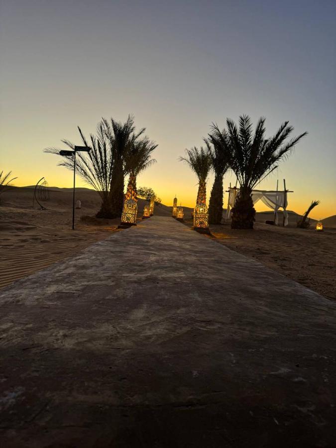 Sahara Dunes Luxury Camp Merzouga Eksteriør billede