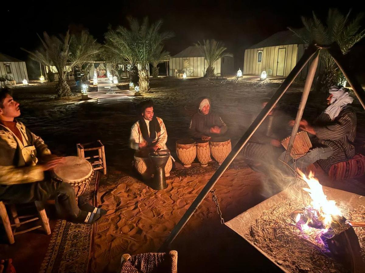 Sahara Dunes Luxury Camp Merzouga Eksteriør billede