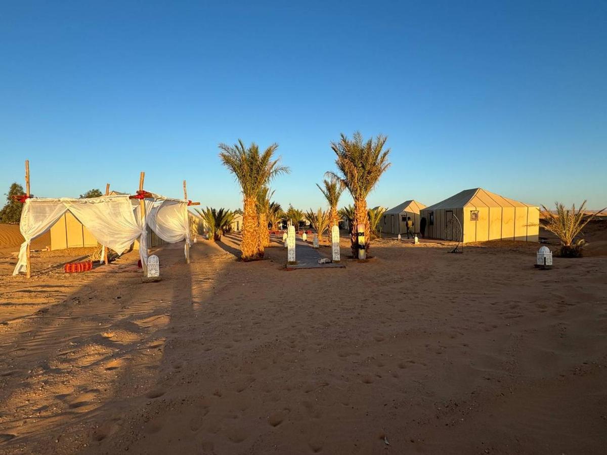 Sahara Dunes Luxury Camp Merzouga Eksteriør billede