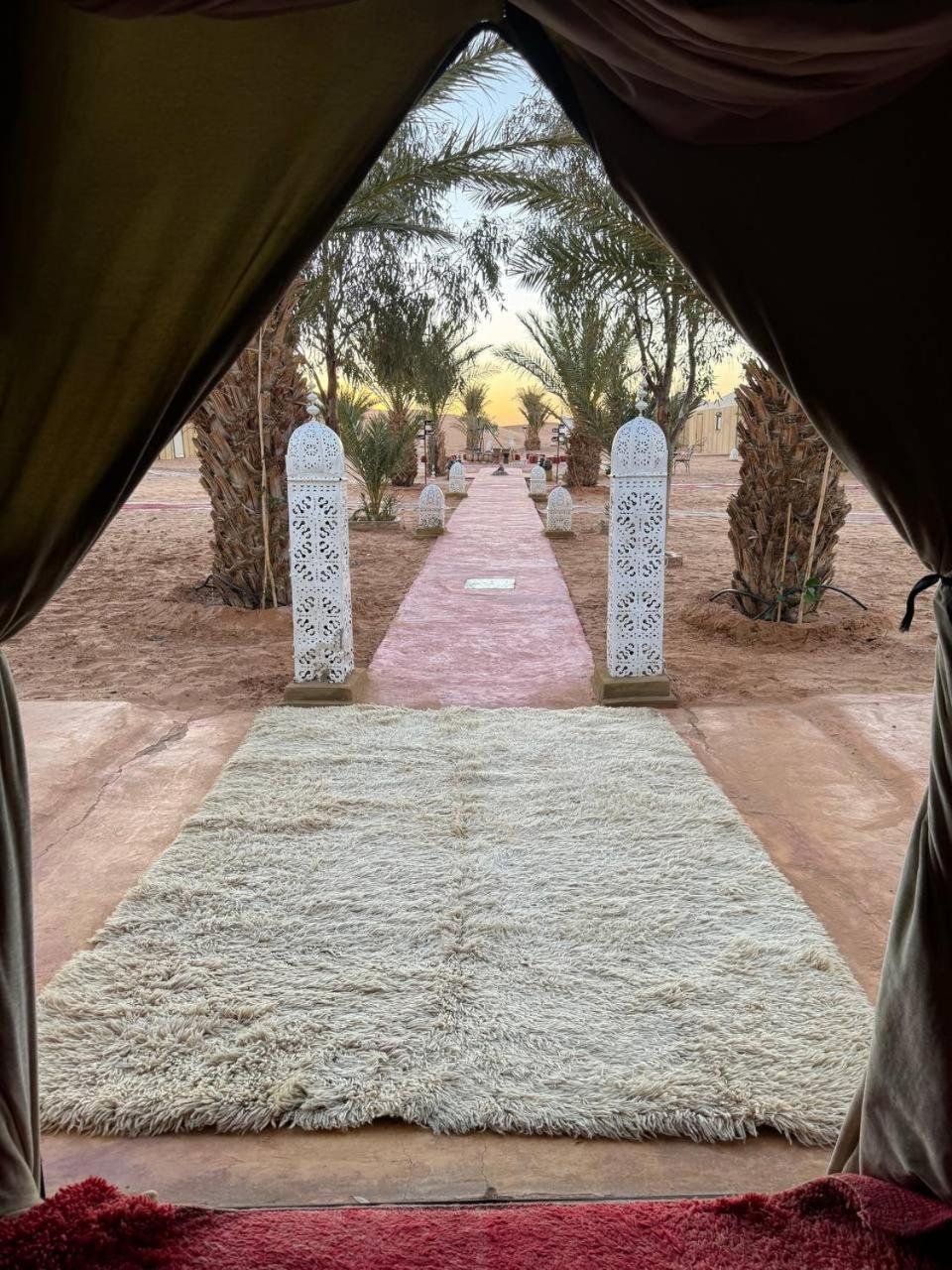 Sahara Dunes Luxury Camp Merzouga Eksteriør billede